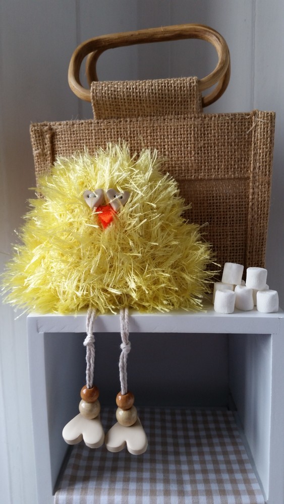 knitted easter chick
